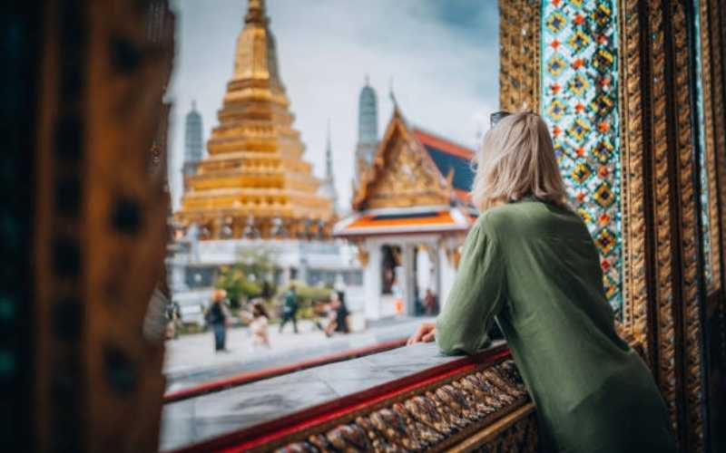 Island to Capital: The Ultimate Thailand Discovery
