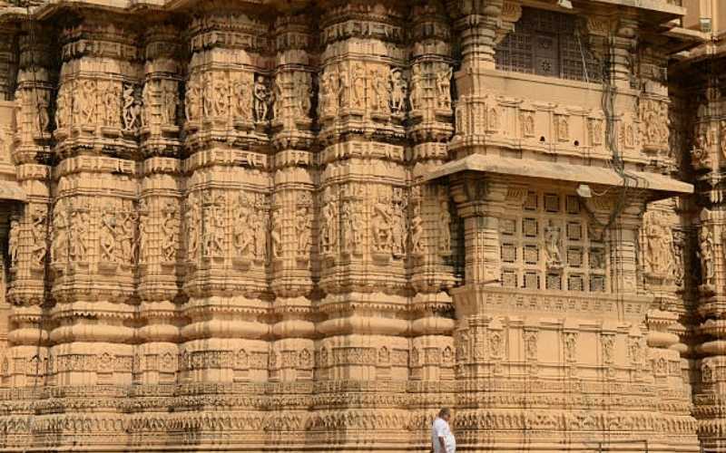 From Heritage Streets to Sacred Shores