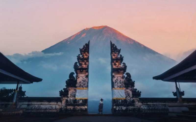 From Kuta Waves to Ubud Wonders
