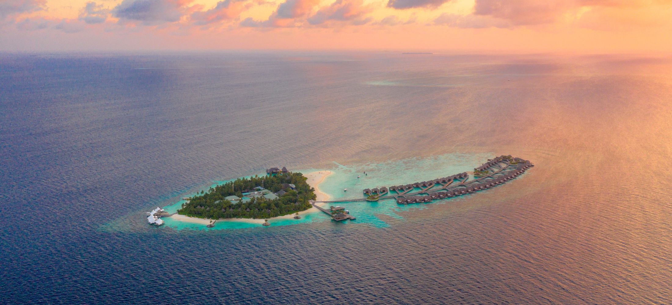 Island Dreams: Mauritius Tour & Beach Bliss