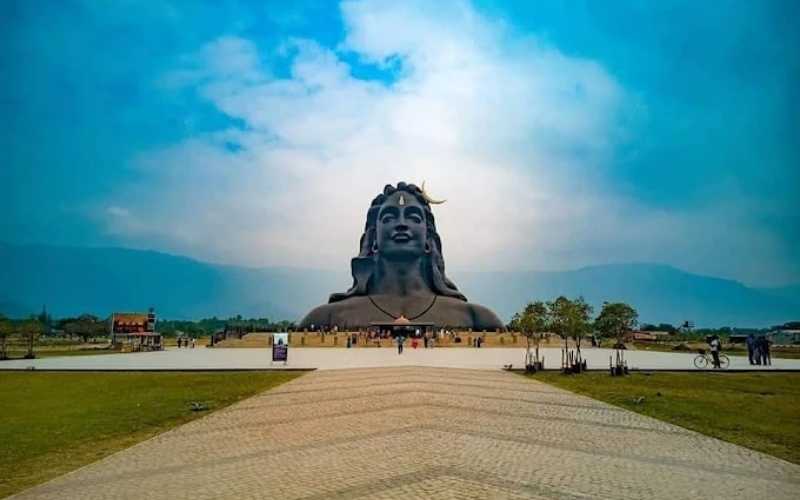 Coimbatore to Munnar Getaway