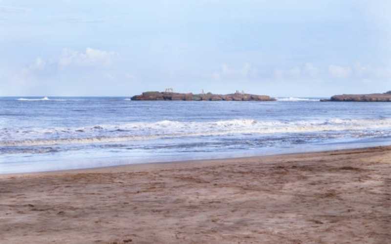 Gujarat Weekend Getaway: Surat & Daman