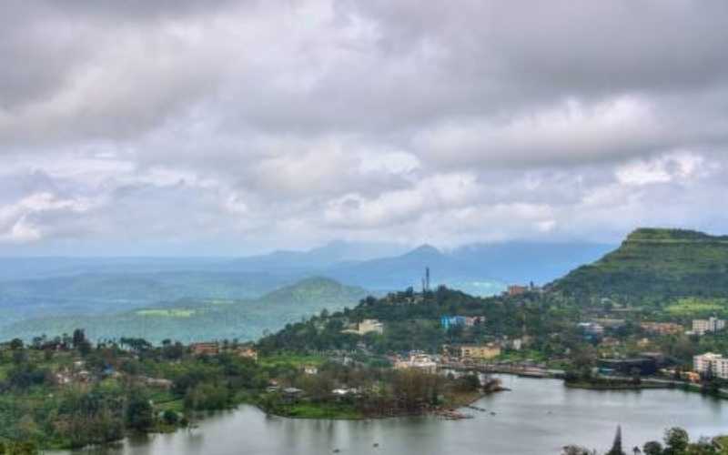Gujarat Short Escape: City, Coast & Hills